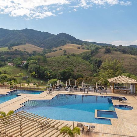 Hotel Chales Capitanias Águas de Lindóia Kültér fotó