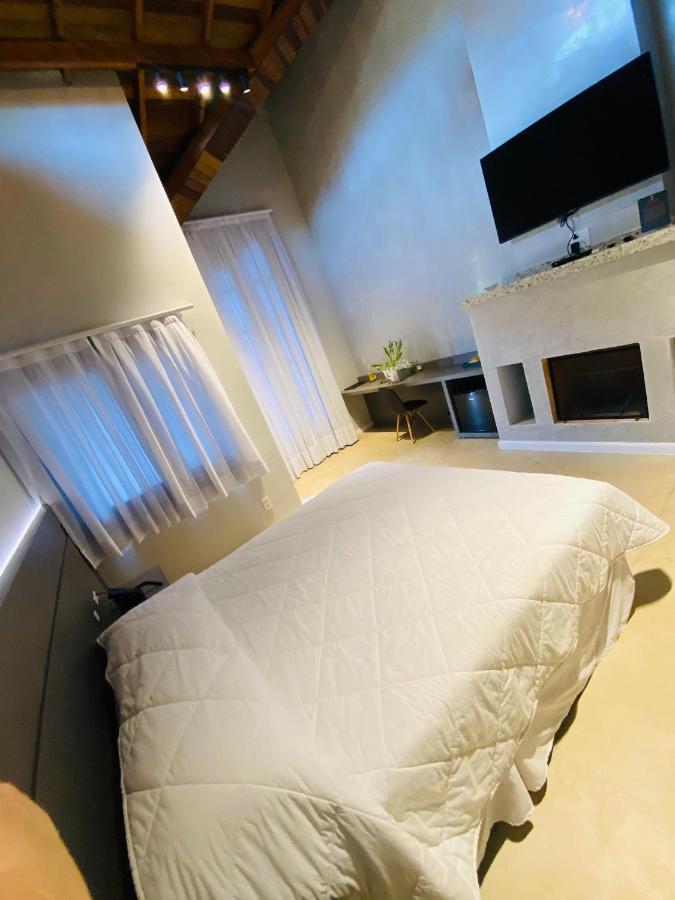 Hotel Chales Capitanias Águas de Lindóia Kültér fotó