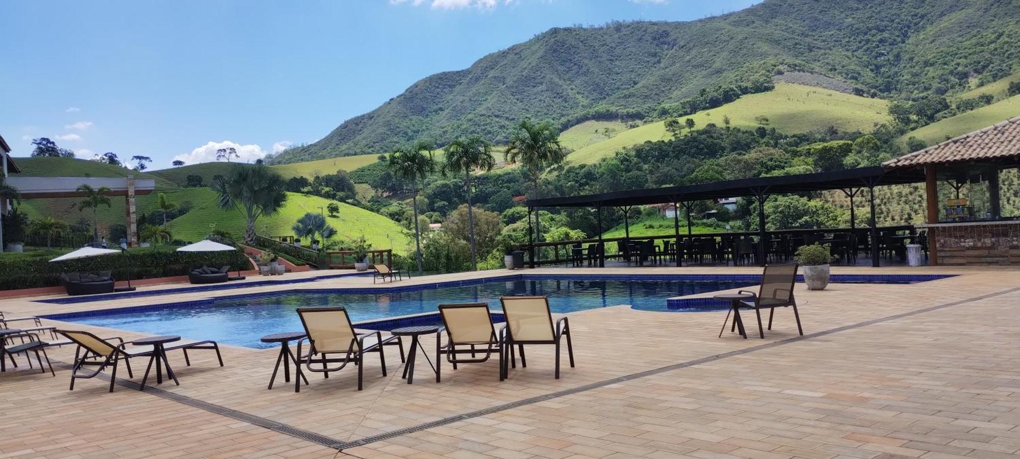 Hotel Chales Capitanias Águas de Lindóia Kültér fotó