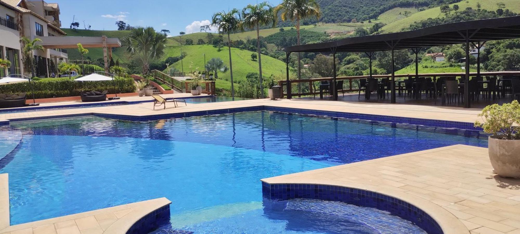 Hotel Chales Capitanias Águas de Lindóia Kültér fotó